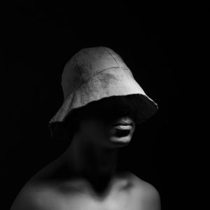 중장년이 꼭 알아야 할 비타민B12 부족의 치명적인 영향